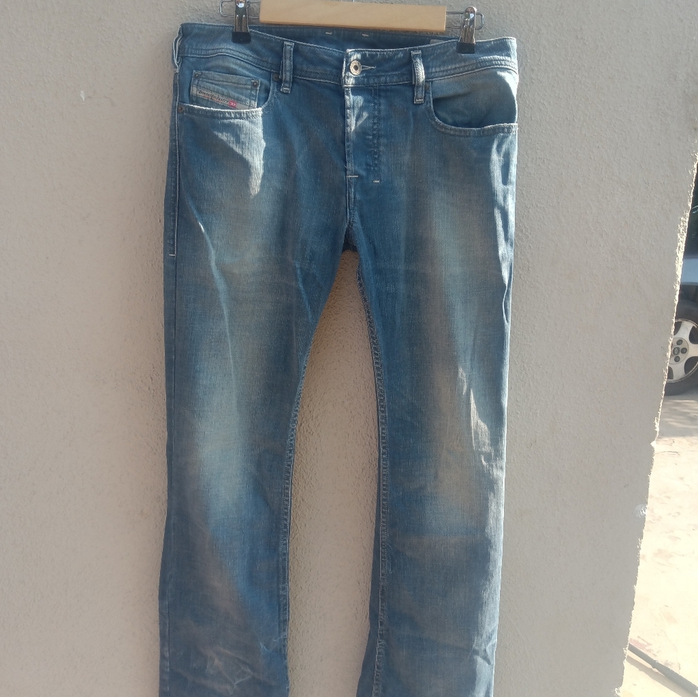 Diesel Size 32 Premium, original price was $290